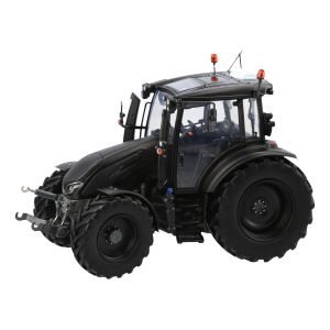 VALTRA G135 Matt Black 1;32