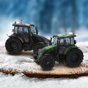 VALTRA G135 Matt Black 1;32