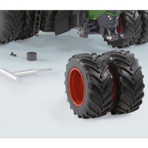 Fendt 1050 Vario (1:32) with twin tyres