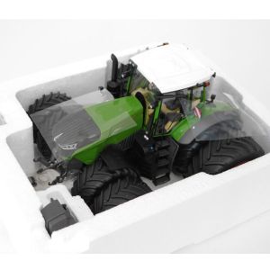 Fendt 1050 Vario (1:32) with twin tyres