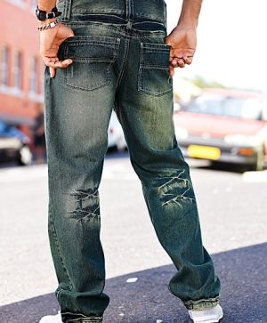 Loose fit jeans